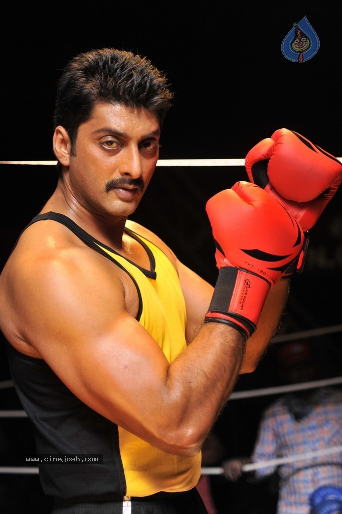 Aa Aiduguru Movie Latest Pics - 48 / 65 photos