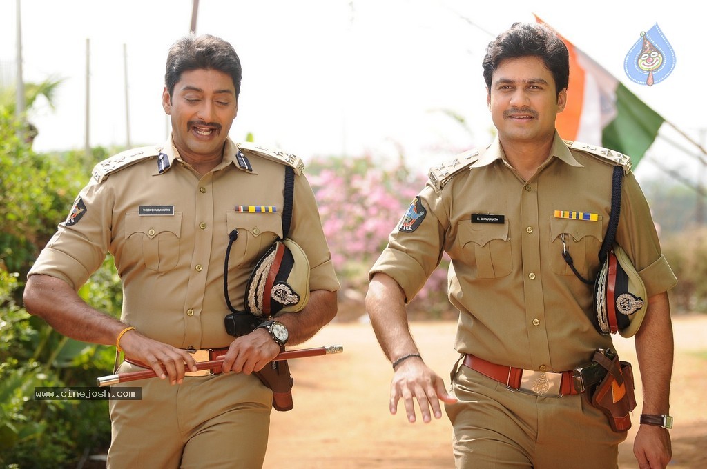 Aa Aiduguru Movie Latest Pics - 64 / 65 photos