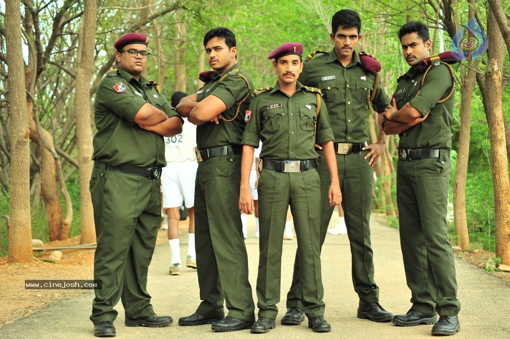 Aa Aiduguru Movie New Stills - 5 / 5 photos