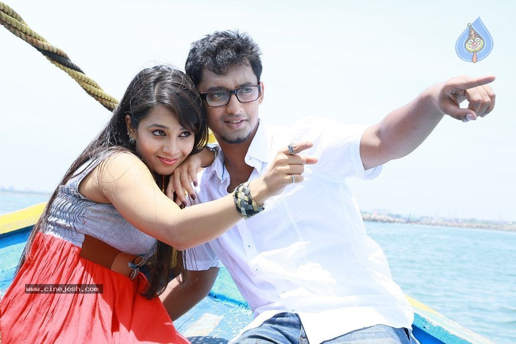 Aaaah Tamil Movie Stills - 54 / 86 photos