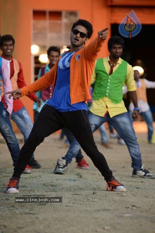 Aadu Magaadra Bujji Photos - 19 / 69 photos