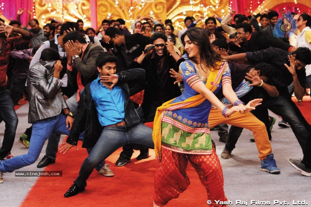 Aaha Kalyanam Movie Stills n Walls - 10 / 47 photos