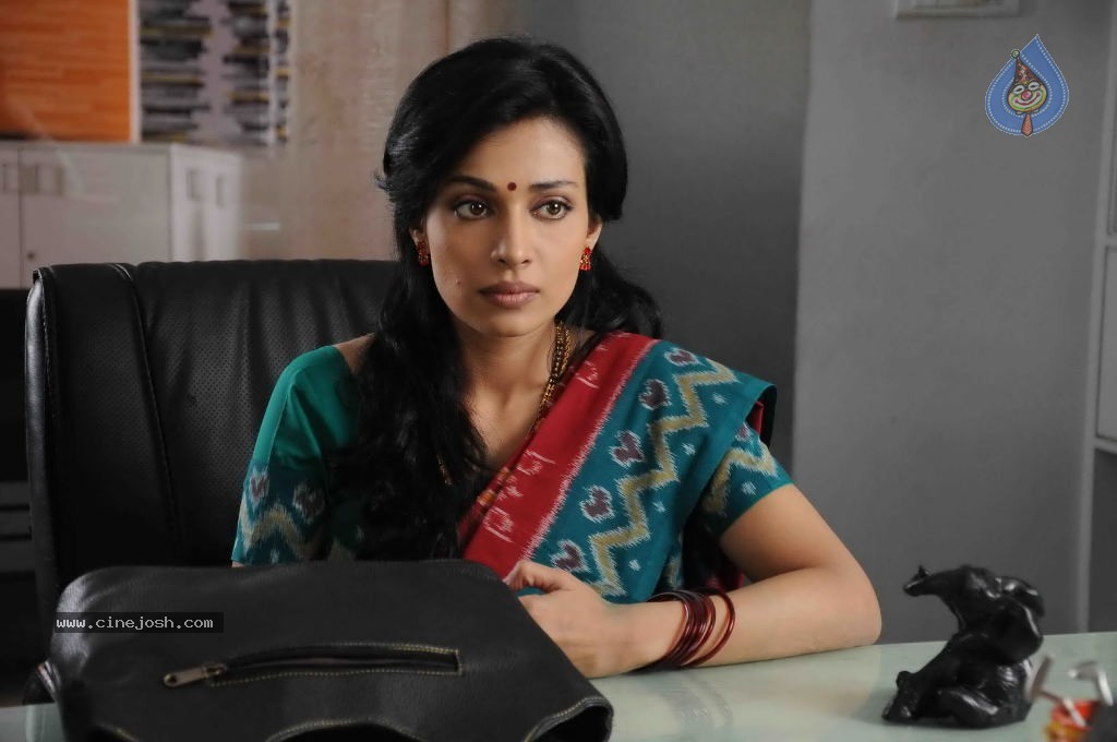 Aakasam lo Sagam Movie Stills  - 7 / 7 photos