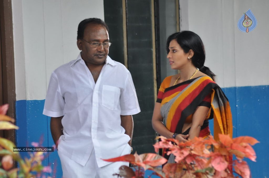 Aakasam Lo Sagam Stills & Wallpapers - 23 / 54 photos