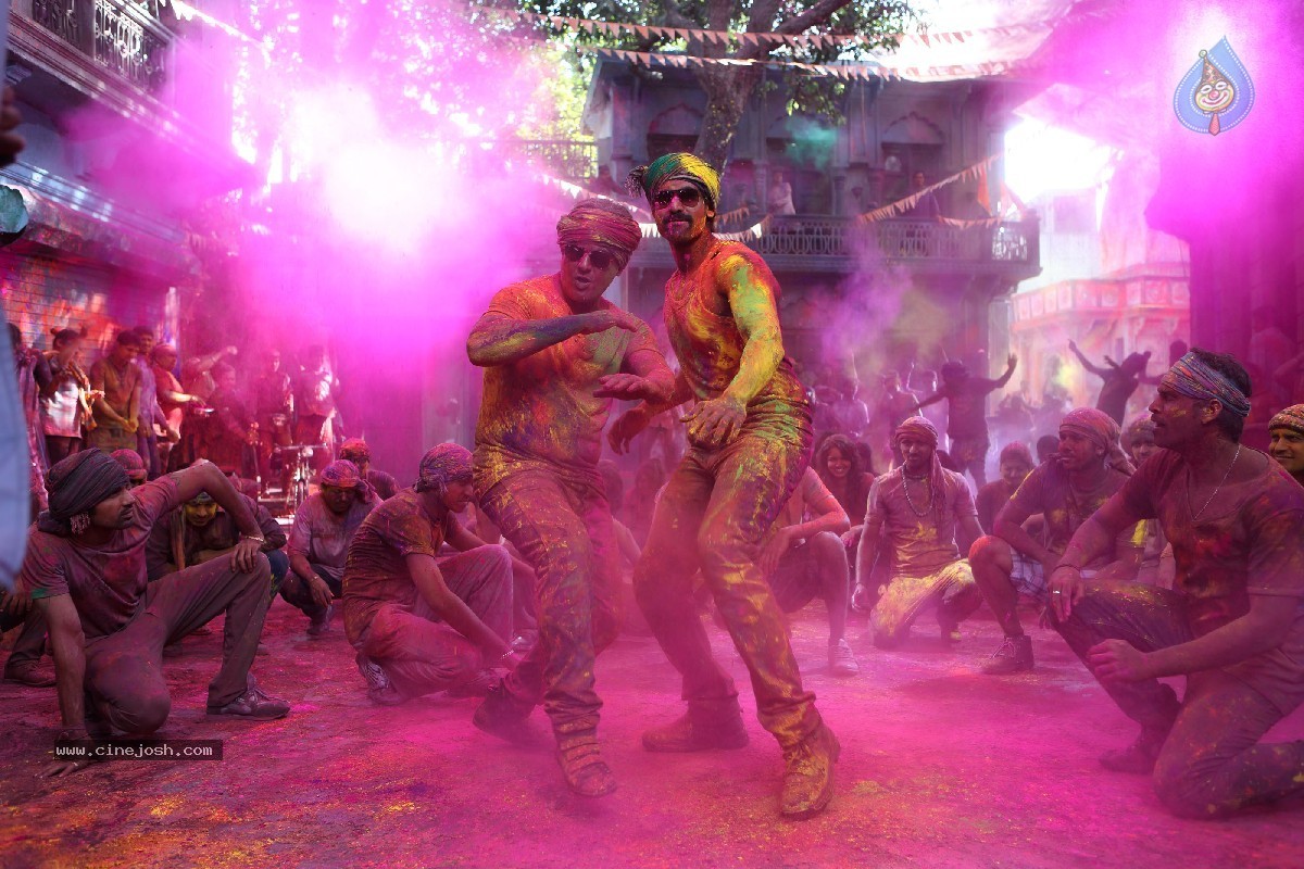 Aata Aarambam Movie Stills n Walls - 79 / 122 photos