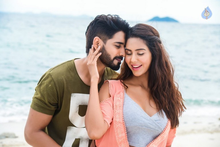 Aatadukundam Raa Photos and Posters - 4 / 11 photos