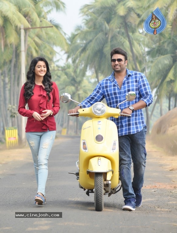 Aatagallu Movie Photos - 1 / 4 photos