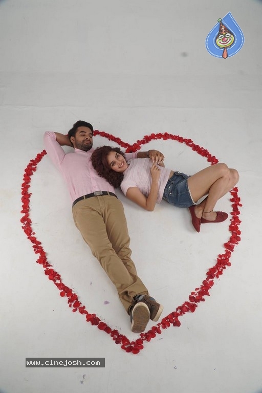 Abhiyum Anuvum Movie Stills - 2 / 60 photos