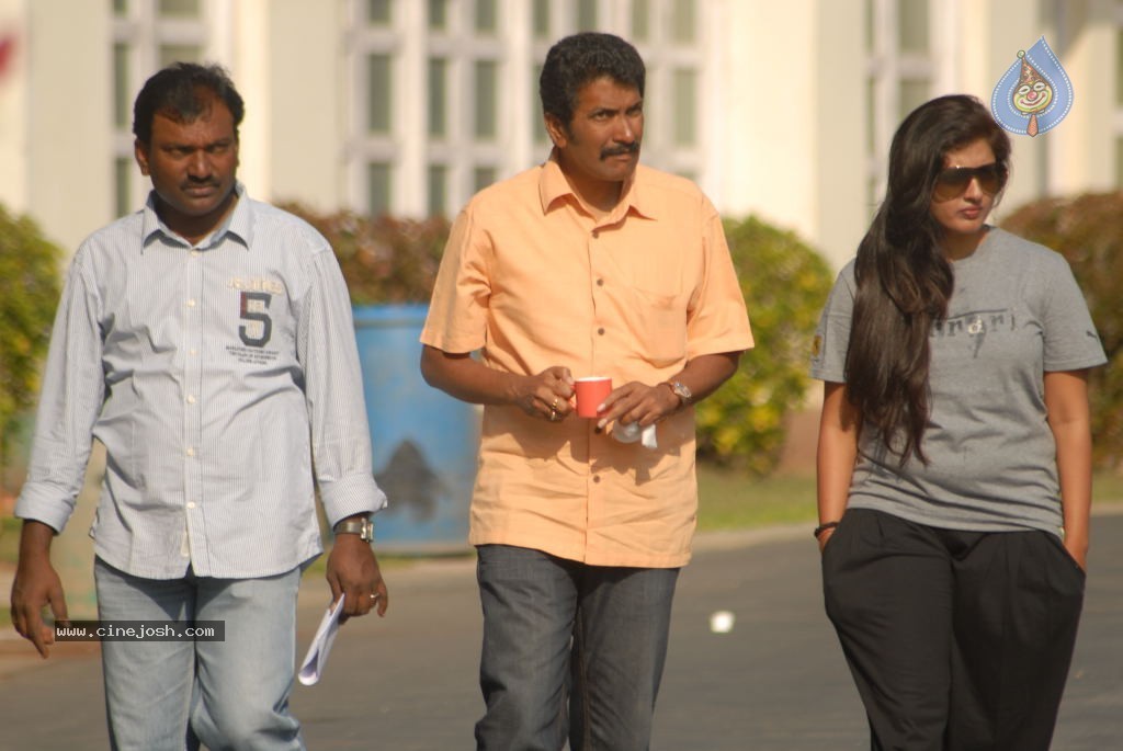 Action 3D Movie Stills - 61 / 127 photos