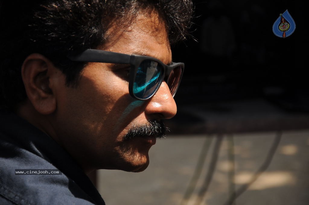 Action 3D Movie Stills - 84 / 127 photos