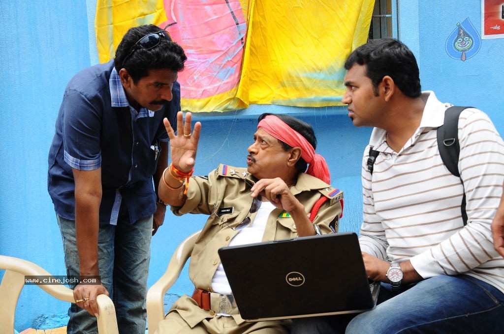 Action 3D Movie Stills - 124 / 127 photos