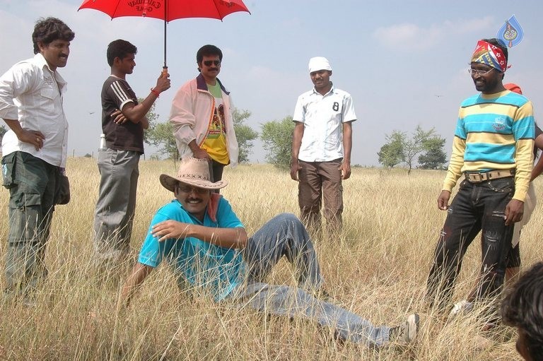 Addamlo Deyyam Photos and Posters - 18 / 30 photos