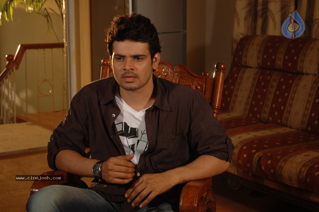 Ade Prema Movie Stills - 38 / 70 photos