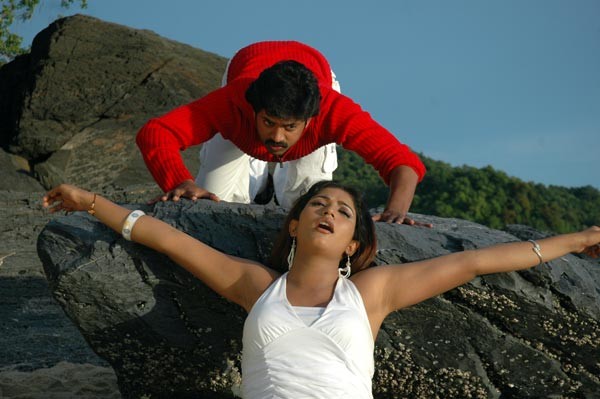 Ade Nuvu Ade Nenu Movie Stills - 52 / 53 photos