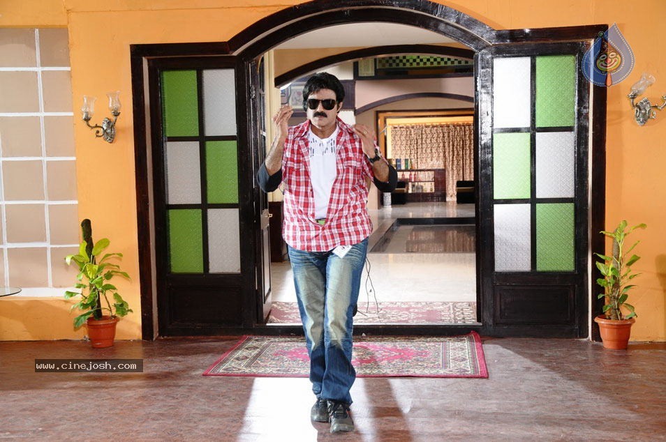 Adhinayakudu Movie Latest Stills - 20 / 39 photos