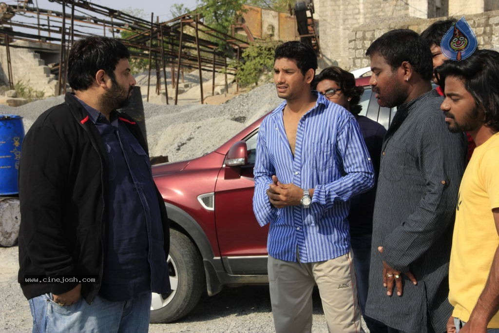 Adi Lekka Movie Stills - 98 / 99 photos