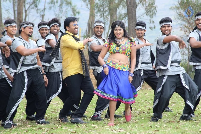 Adra Machan Visilu Tamil Film Photos - 6 / 41 photos