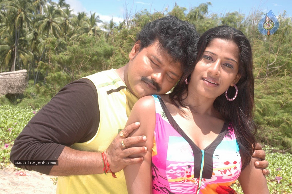 Aduthaduthu Tamil Movie Stills - 23 / 112 photos