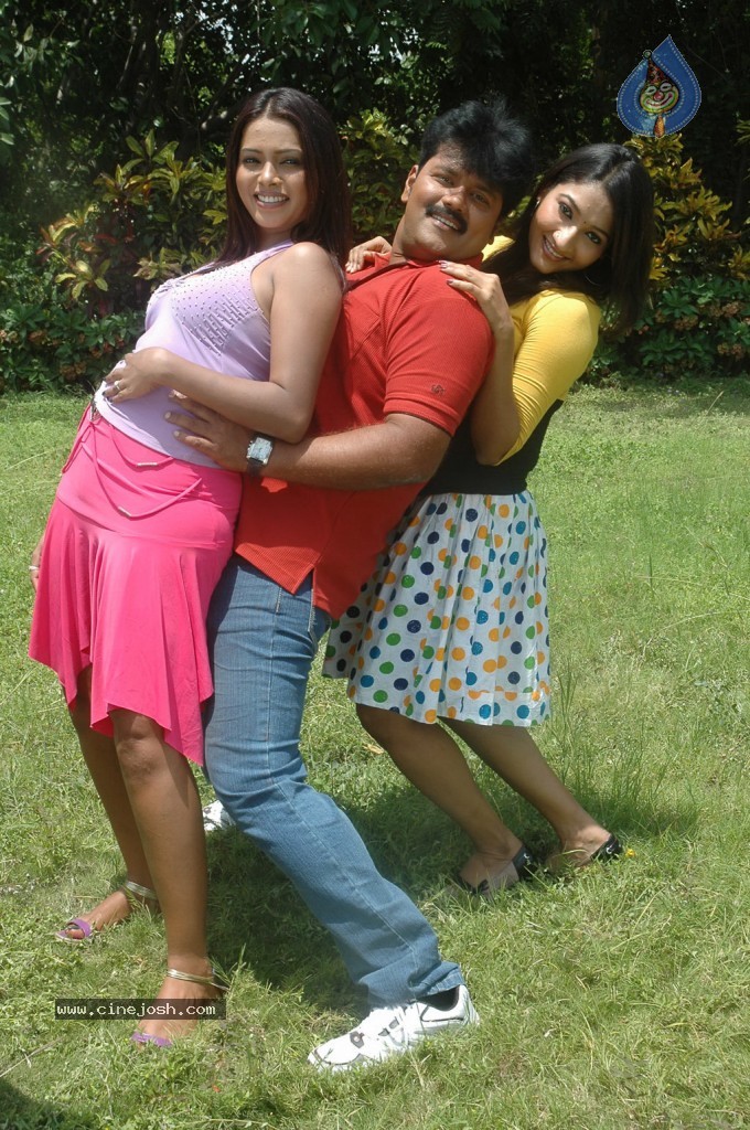 Aduthaduthu Tamil Movie Stills - 106 / 112 photos