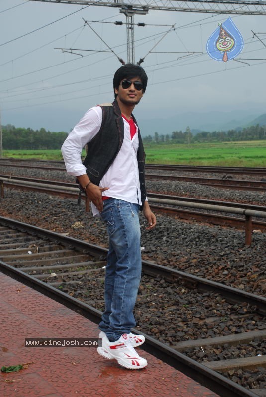 Alasyam Amrutham Movie New Photo Gallery - 12 / 32 photos