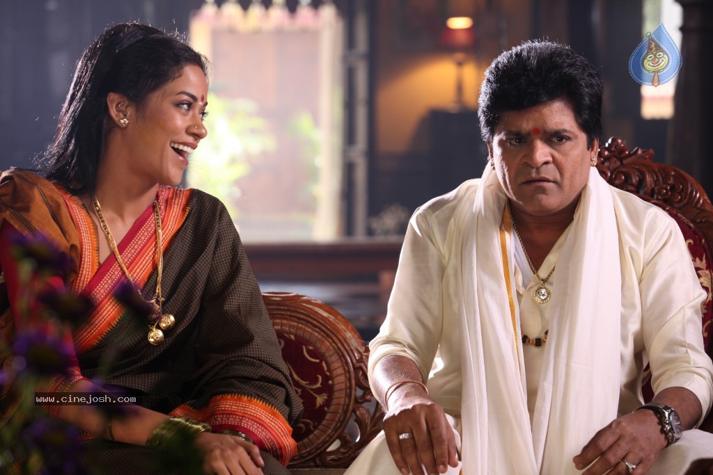 Ali with Mumaith Khan Stills - 32 / 150 photos