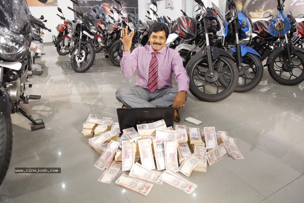 Alibaba Okkade Donga Movie Stills - 11 / 43 photos