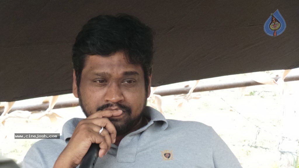 All in All Azhagu Raja Tamil Movie Photos - 1 / 20 photos