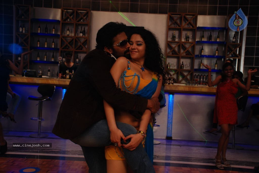 All The Best Movie Latest Stills - 49 / 103 photos