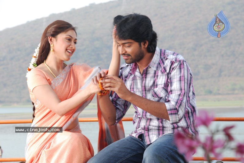 Allari Naresh new movie stills - 33 / 46 photos