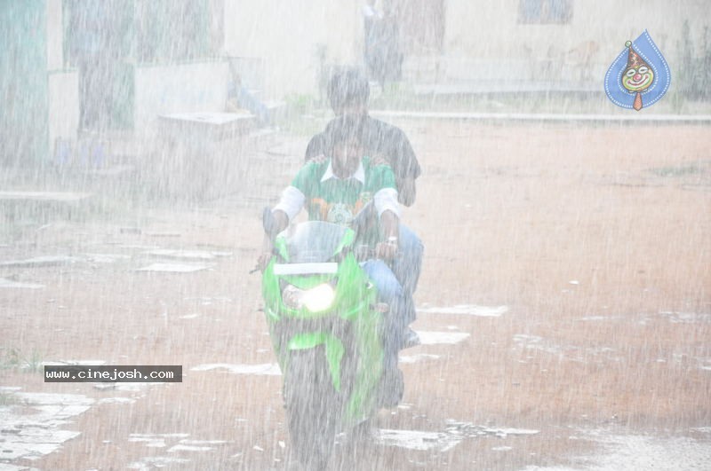 Allari Naresh In Wellfare Creations Movie Working Stills - 24 / 43 photos