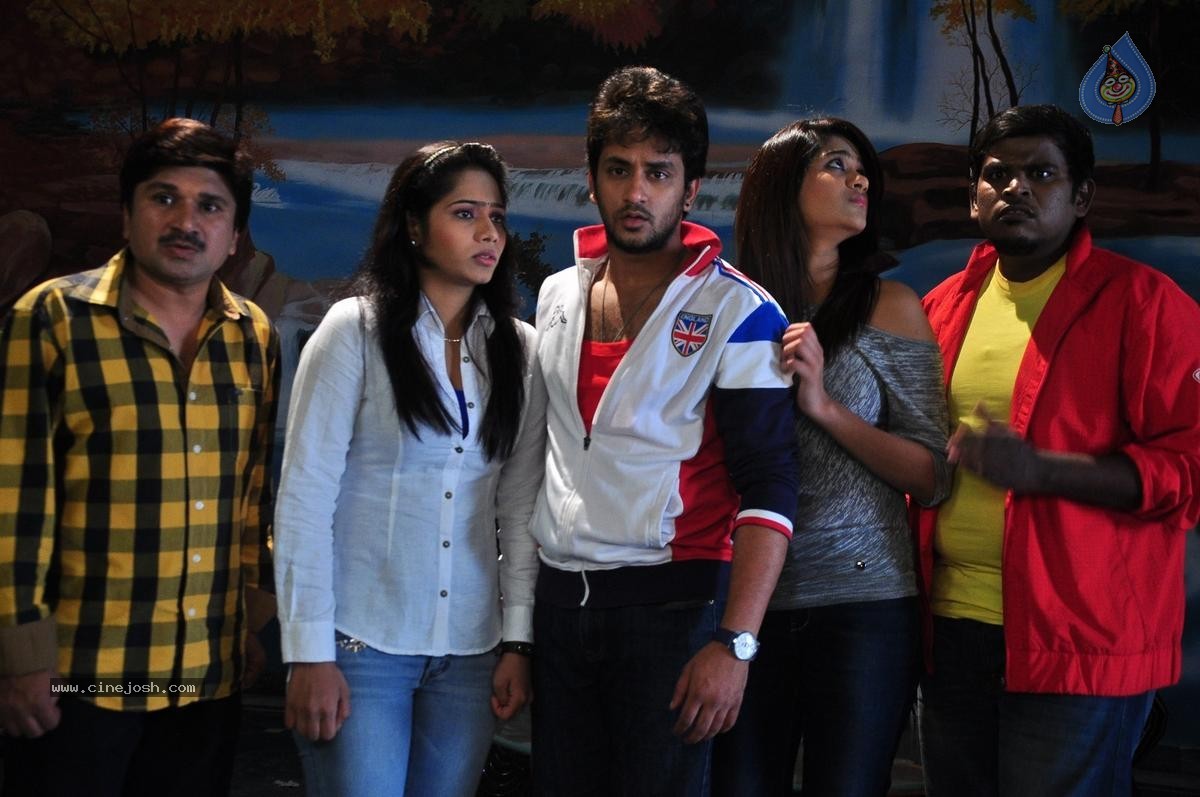 Aloukika Movie Stills - 6 / 61 photos