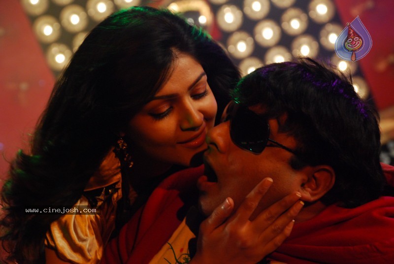 Amayakudu Movie New Stills - 7 / 19 photos