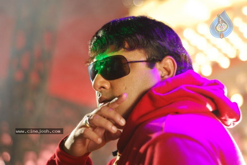 Amayakudu Movie New Stills - 20 / 101 photos