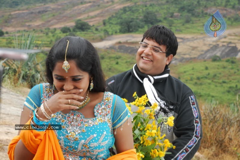 Amayakudu Movie New Stills - 74 / 101 photos