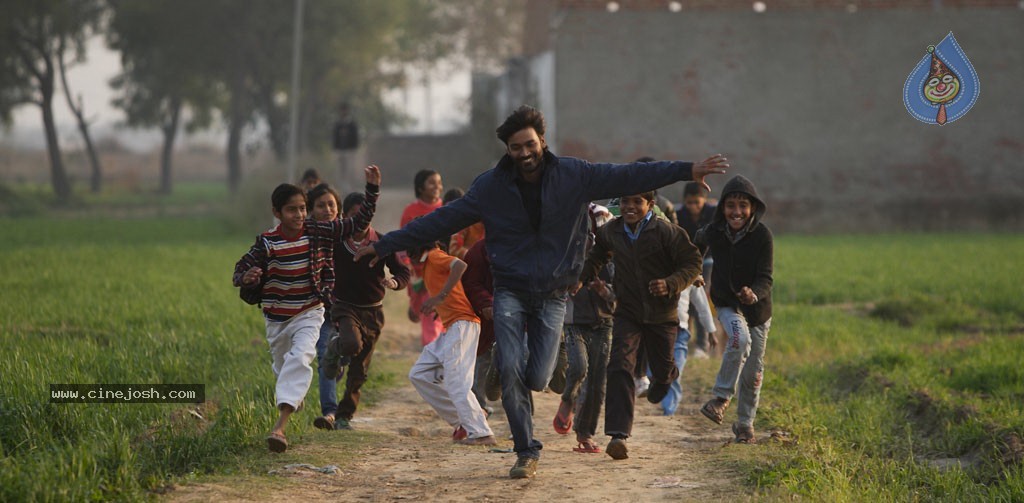 Ambikapathy Tamil Movie Stills - 10 / 17 photos