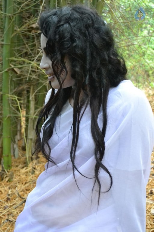 Ammayi Aaruguru Movie Photos - 13 / 50 photos