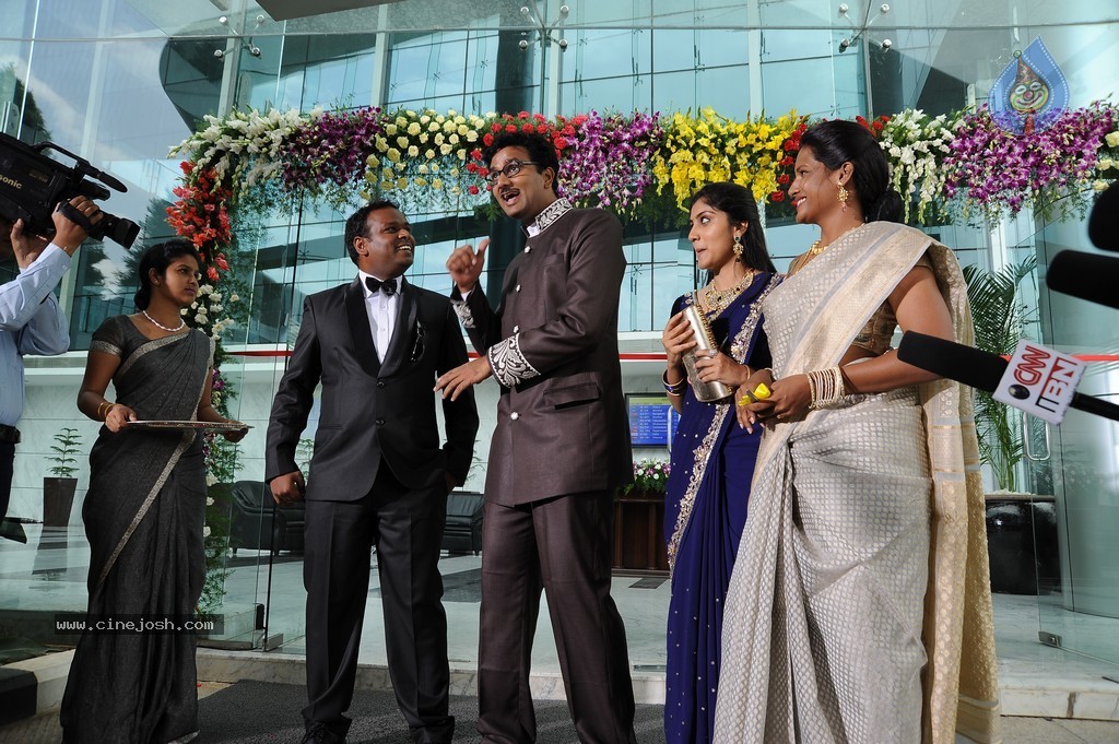 Amrutham Chandamamalo Stills - 3 / 39 photos