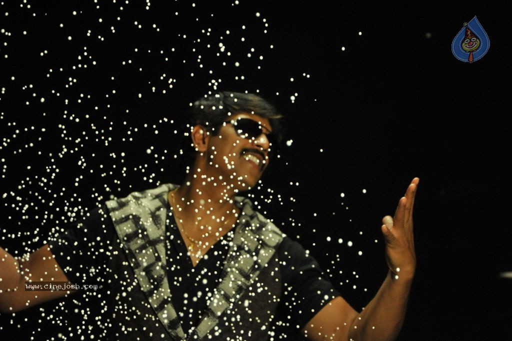 Anaganaga Movie Hot Stills - 72 / 273 photos