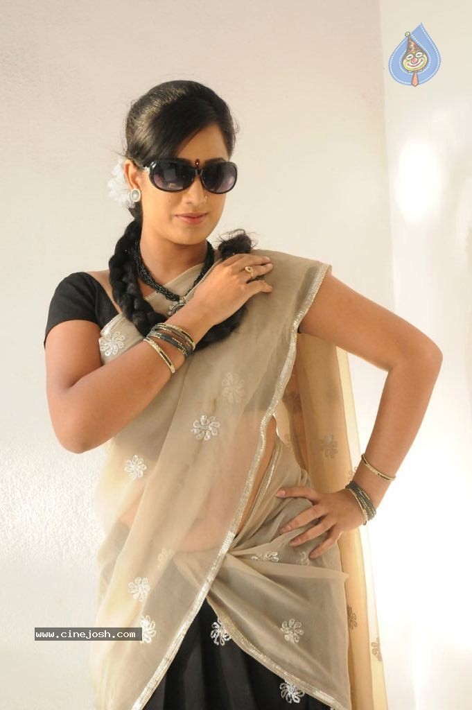 Anaganaga Movie Hot Stills - 104 / 273 photos