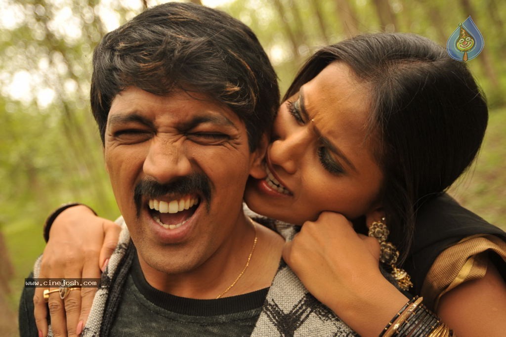 Anaganaga Movie Hot Stills - 128 / 273 photos