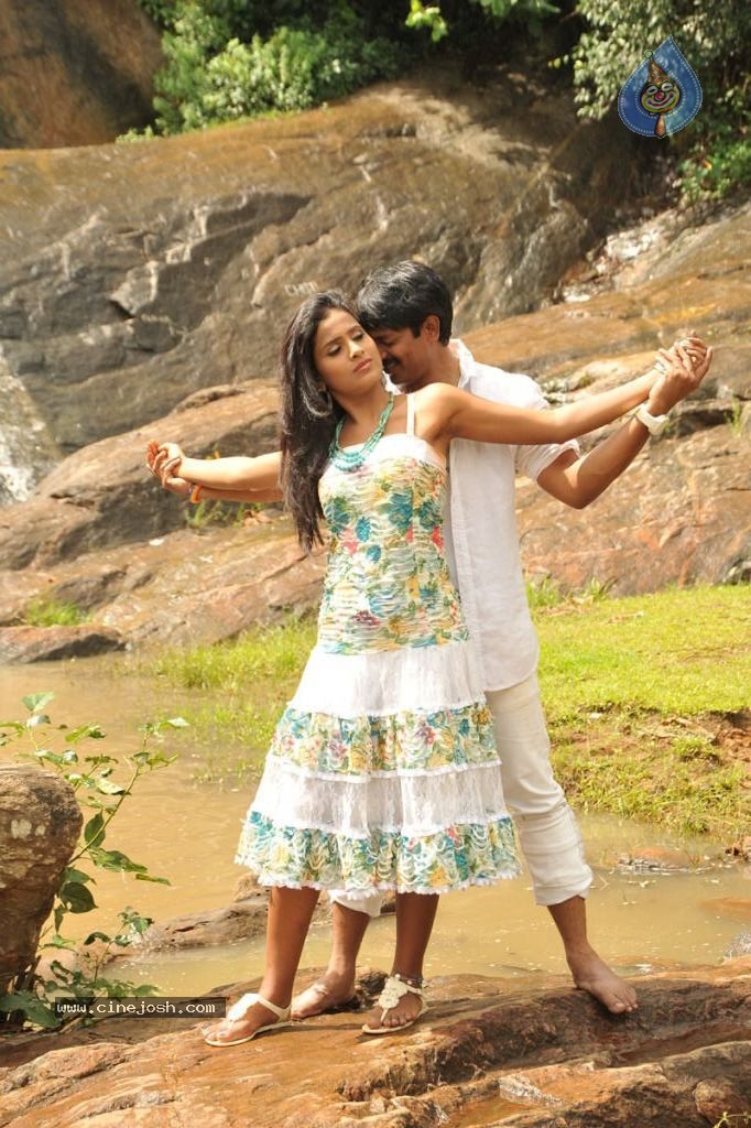 Anaganaga Movie Hot Stills - 133 / 273 photos