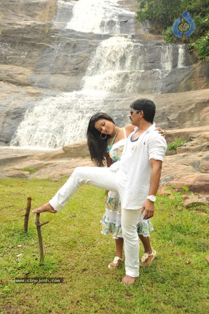 Anaganaga Movie Hot Stills - 254 / 273 photos