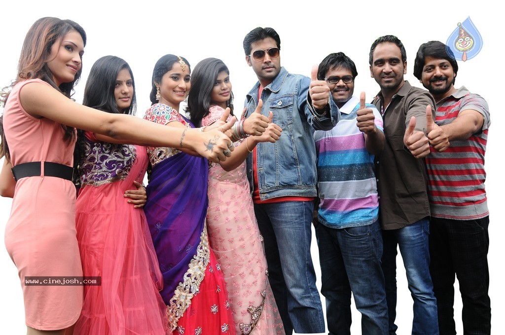 Anandam Malli Modalaindi Stills - 11 / 26 photos