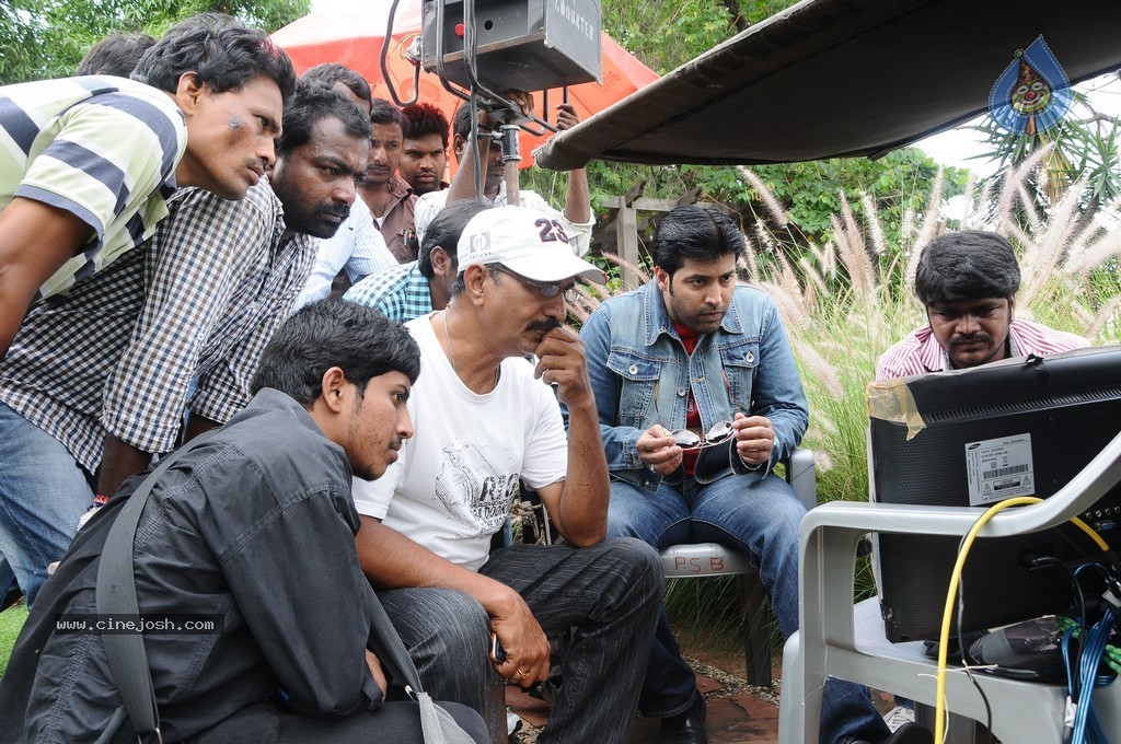 Anandam Malli Modalaindi Stills - 17 / 26 photos