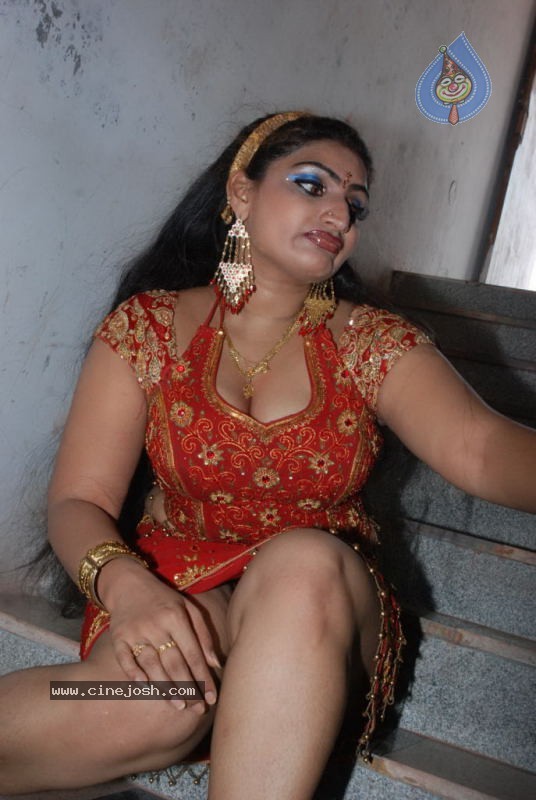 Anandha Thollai Tamil Movie Spicy Stills - 5 / 54 photos