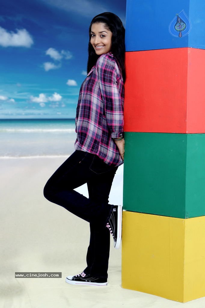 Anbula Kamal Movie Stills - 14 / 72 photos