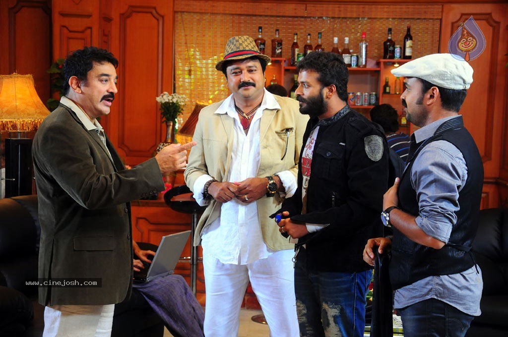 Anbula Kamal Movie Stills - 33 / 72 photos