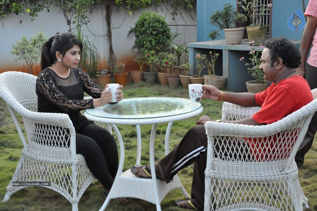 Andala Chandamama Movie Photos - 16 / 26 photos