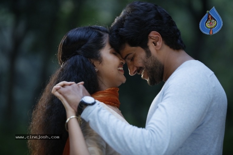 Andamaina Jeevitham Movie New Photos - 24 / 42 photos