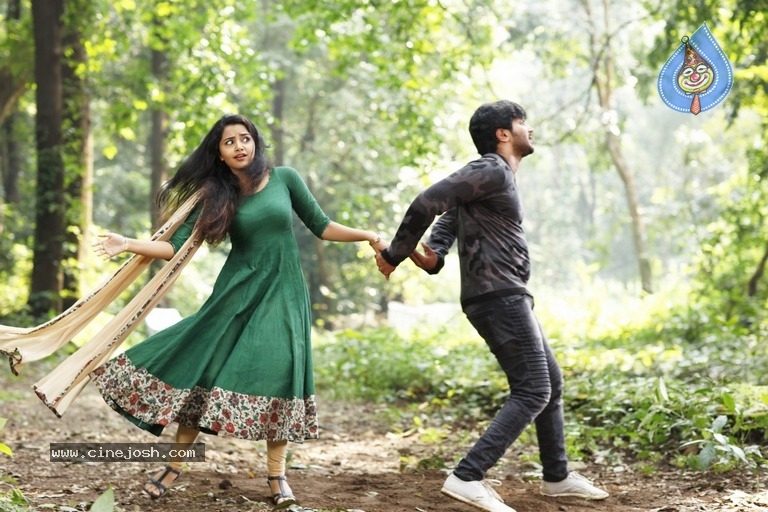 Andamaina Jeevitham Movie New Photos - 33 / 42 photos